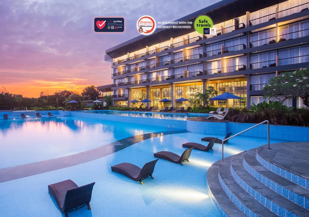 Swiss-Belresort Belitung Tanjungbinga Kültér fotó